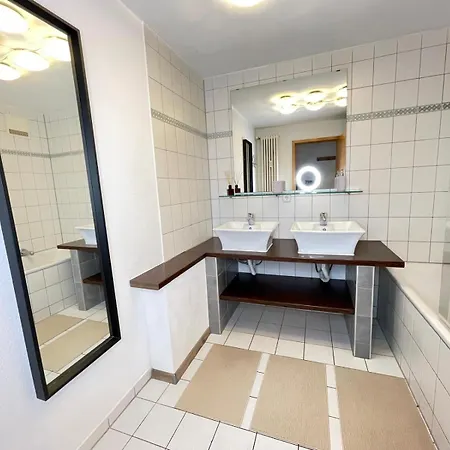 Apartment Denkendorf 2 *